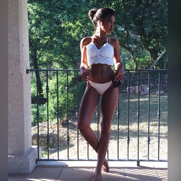 Knitted Lace Bralette - Picture 2 of 3